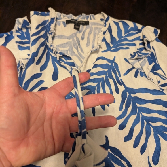 Chico's Blue Leaf Print Blouse - Picture 3 of 7